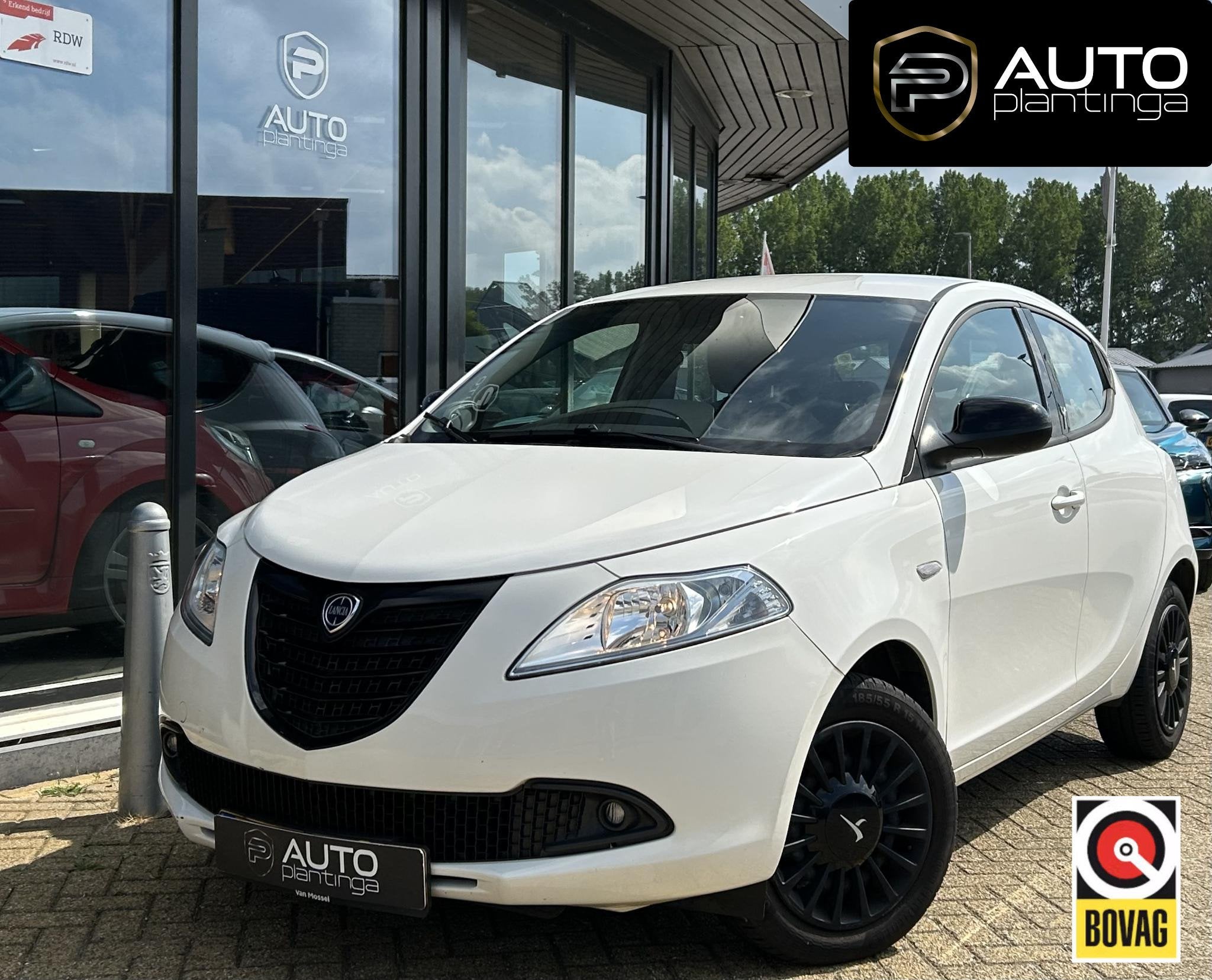 Lancia Ypsilon 0.9 TwinAir Elefantino Plus 80PK | UNIEK | AU, Auto's, Stof, Wit, Origineel Nederlands, Bedrijf
