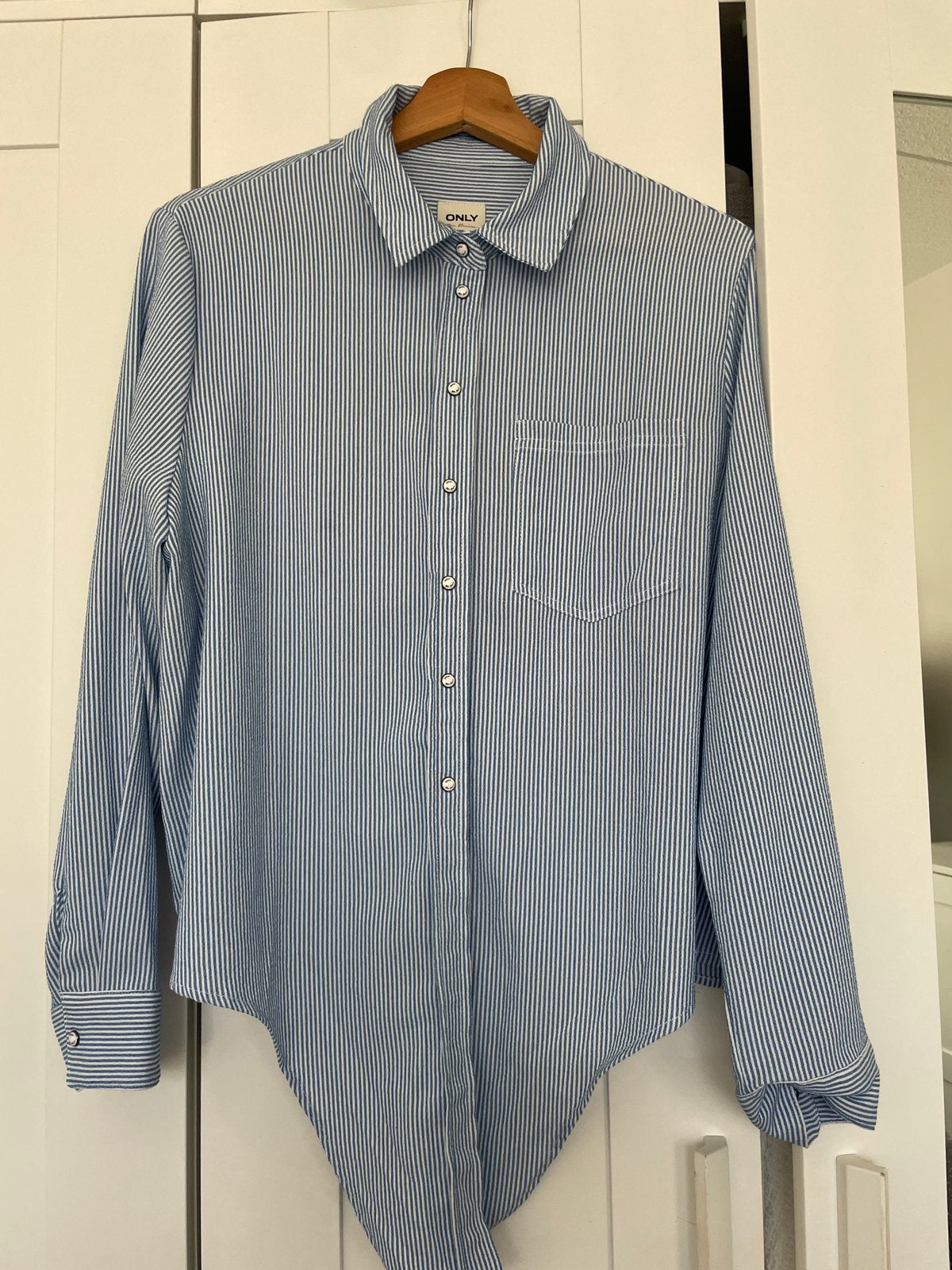 Only knoop blouse, Kleding | Dames, Blouses en Tunieken, Ophalen of Verzenden, Zo goed als nieuw