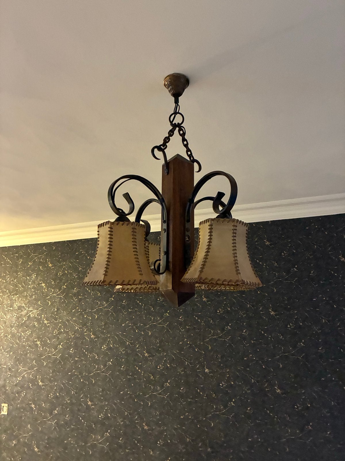 Rustieke hanglamp met echt leer en hout, Ophalen, Gebruikt, Hout