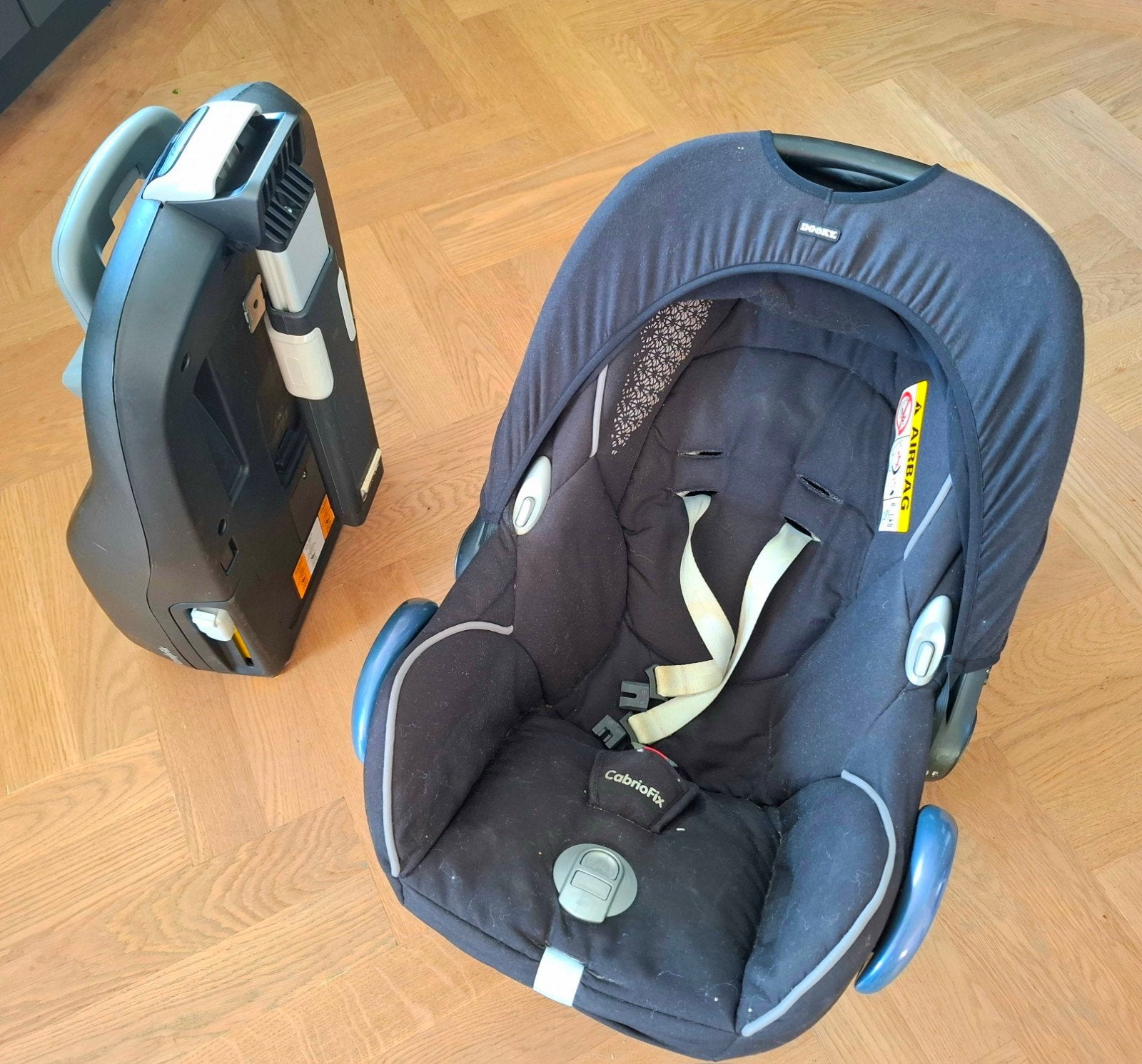 Maxicosi en isofix base te koop, evt met bijpassende buggy, Ophalen, Gebruikt, Isofix, 0 t/m 13 kg