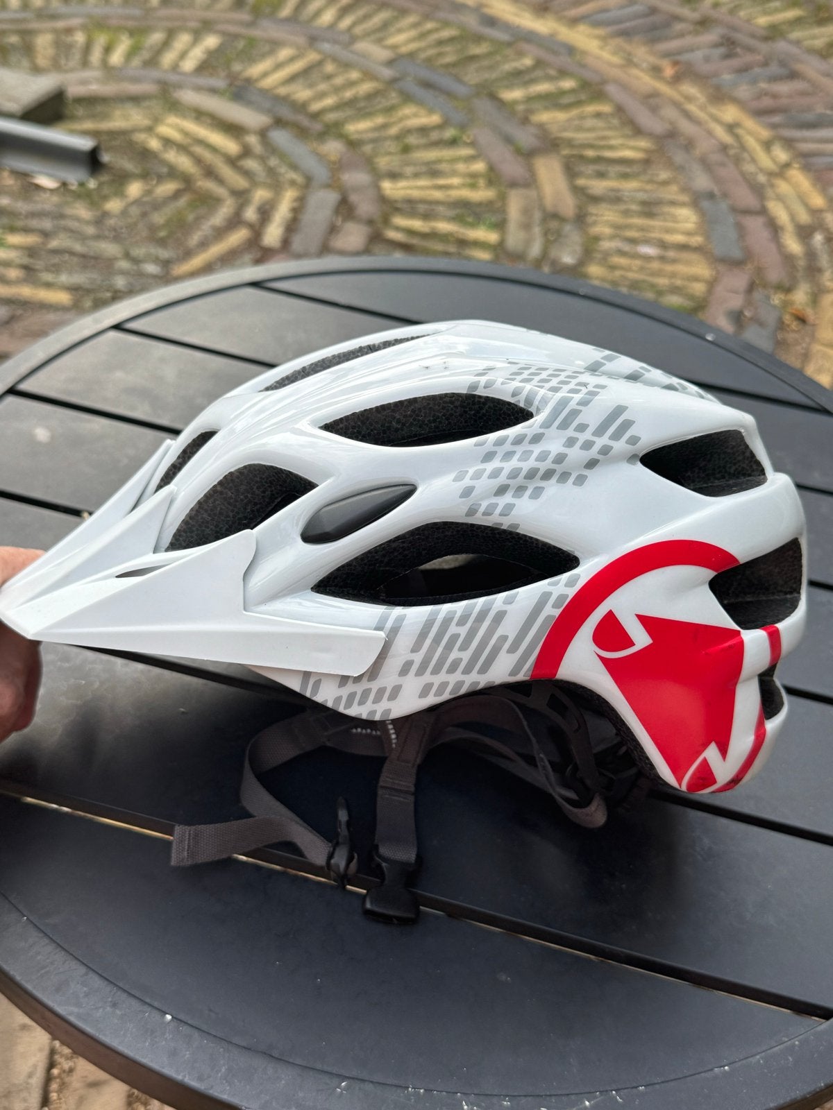 Endura Hummvee Fietshelm L/XL 58-63cm Wit/Rood, Fietsen en Brommers, Fietsaccessoires | Fietshelmen, Ophalen, Zo goed als nieuw
