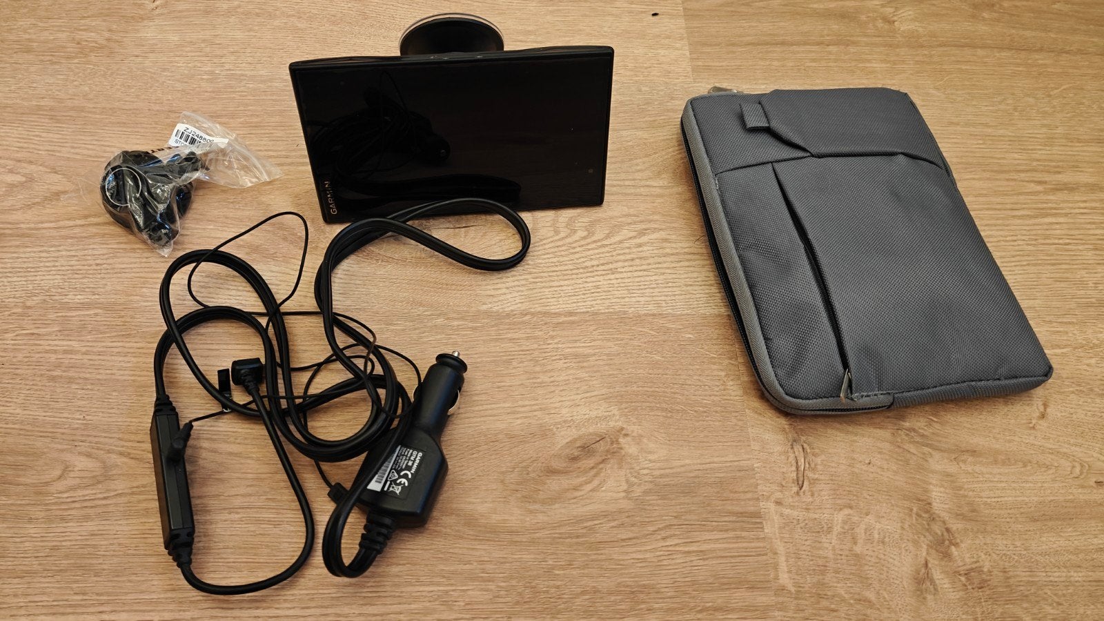 Garmin DriveSmart 61 LMT-S Navigatiesysteem, Auto diversen, Ophalen, Zo goed als nieuw