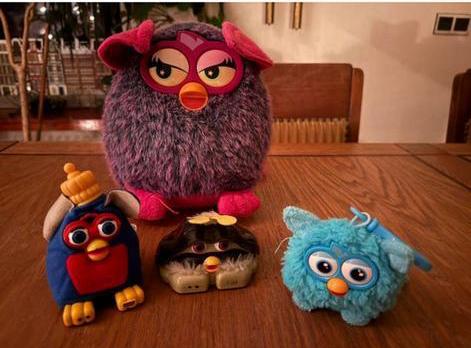 Furby pakket 2001 & 2013, Ophalen of Verzenden, Gebruikt, Overige typen