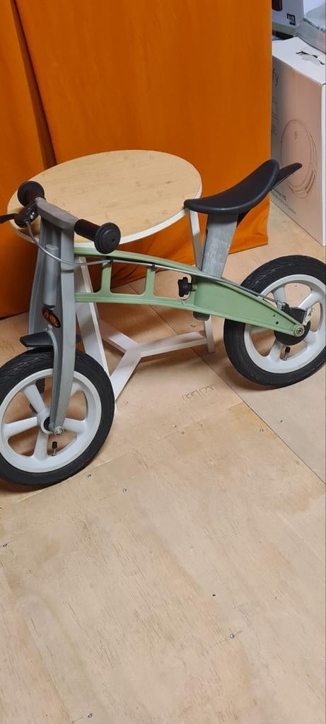 Zeer mooie Firstbike loopfiets met grote wielen, Fietsen en Brommers, Fietsen | Kinderfietsjes, 16 tot 20 inch, Firstbike, Ophalen of Verzenden