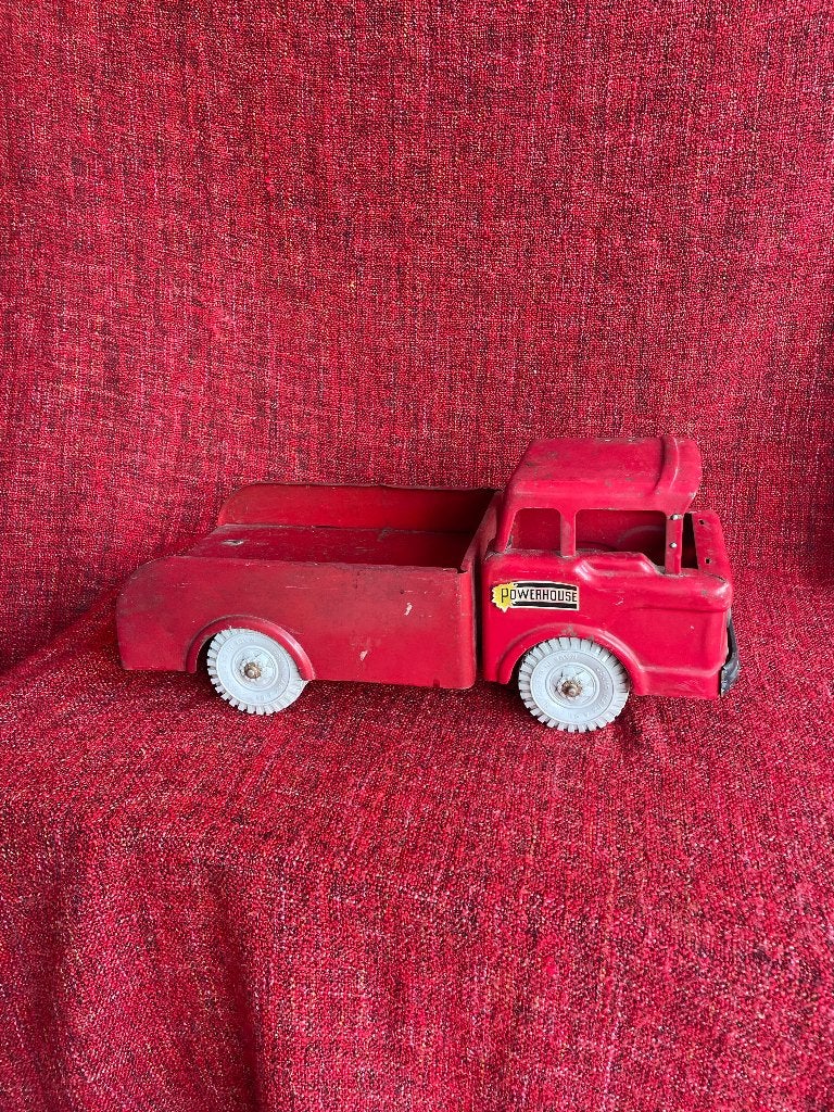 Red Vintage Powerhouse Toy Truck, Ophalen, Gebruikt