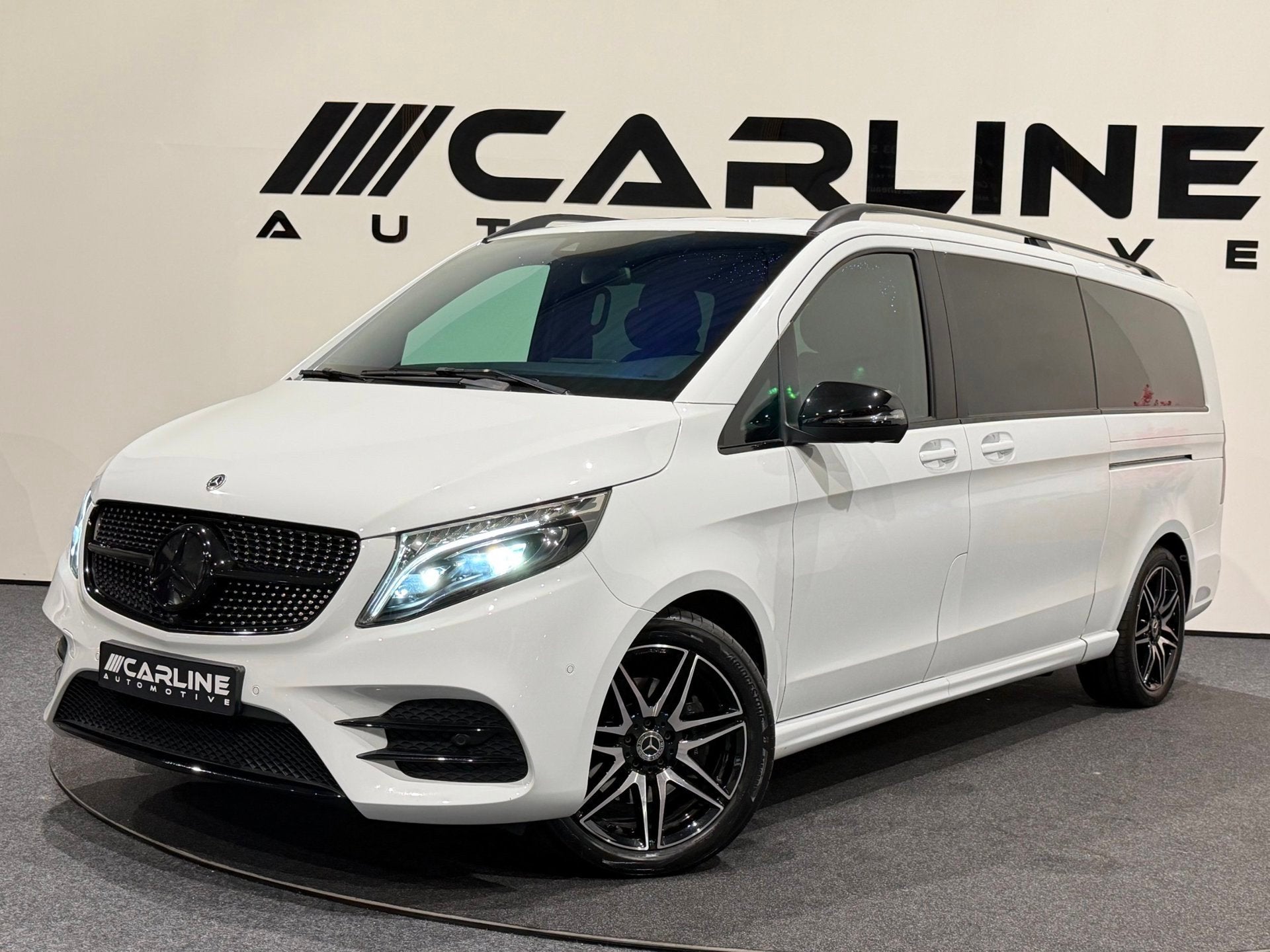 Mercedes-Benz V-KLASSE 300d Extra Lang Avantgarde AMG LINE 8, Automaat, Achterwielaandrijving, Gebruikt, 2500 kg