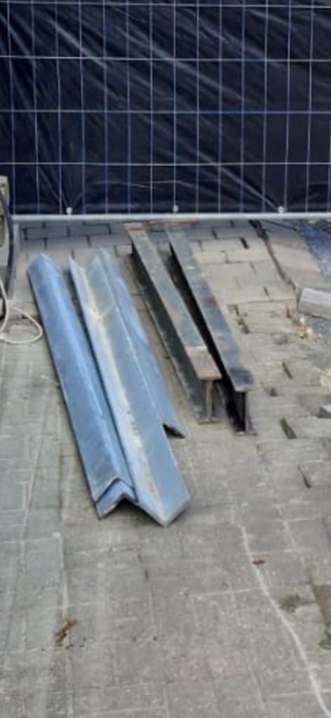 5 x L Latei gegalvaniseerd., Doe-het-zelf en Verbouw, Metalen, Ophalen