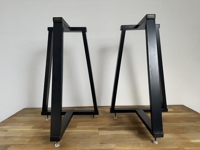 QED TriStand Speaker Standaard Retro Set van 2