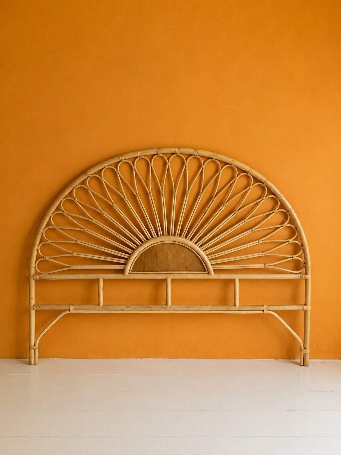 Rotan hoofdeinde tweepersoonsbed - Bohemian stijl, Huis en Inrichting, Slaapkamer | Bedden, Ophalen, Overige materialen, Bruin