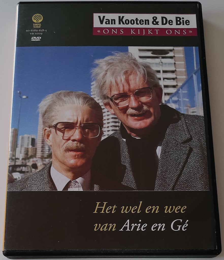 Dvd *** VAN KOOTEN & DE BIE *** Ons Kijkt Ons 1, Cd's en Dvd's, Dvd's | Cabaret en Sketches, Alle leeftijden, Ophalen of Verzenden