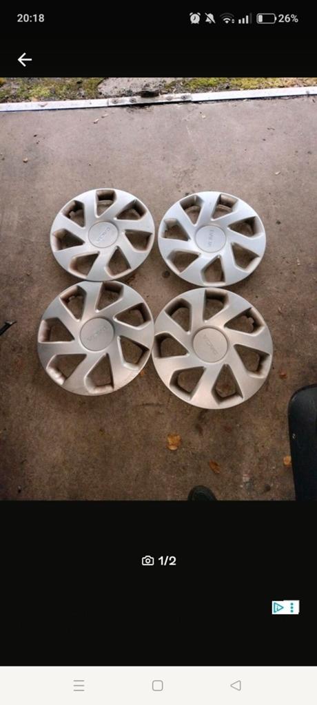 Dacia wieldoppen 15 inch 4 stuks compleet set, Ophalen of Verzenden