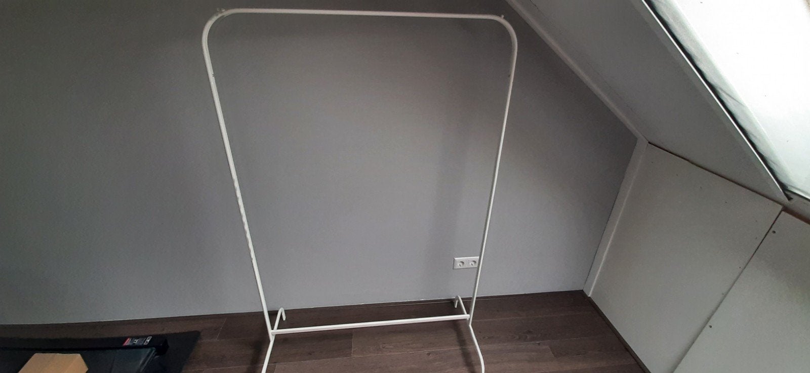 2 kledingrekken ikea te koop, Kleding | Dames, Ophalen, Zo goed als nieuw