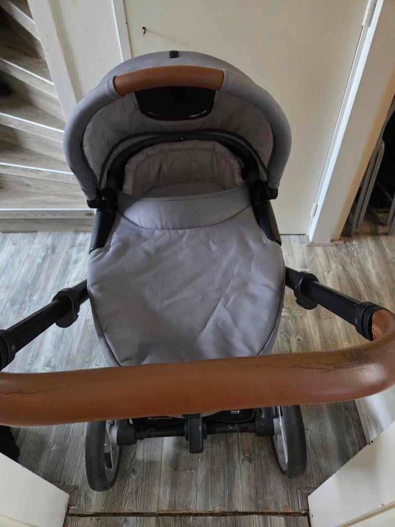 Mutsy reiswieg met accessoires, Gebruikt, Met reiswieg, Mutsy, Ophalen