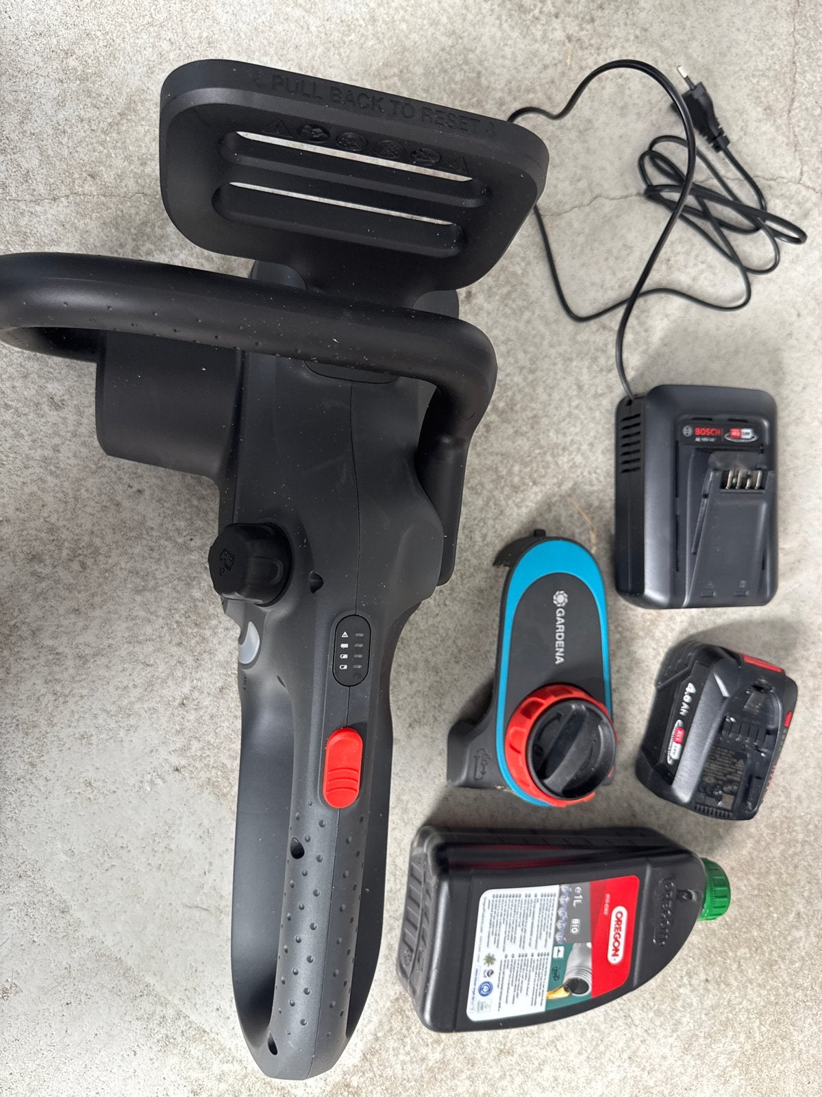 1x gebruikt: GARDENA Accu Kettingzaag Power Saw 250/18V 4ah, Tuin en Terras, Ophalen, Zo goed als nieuw, Overige soorten