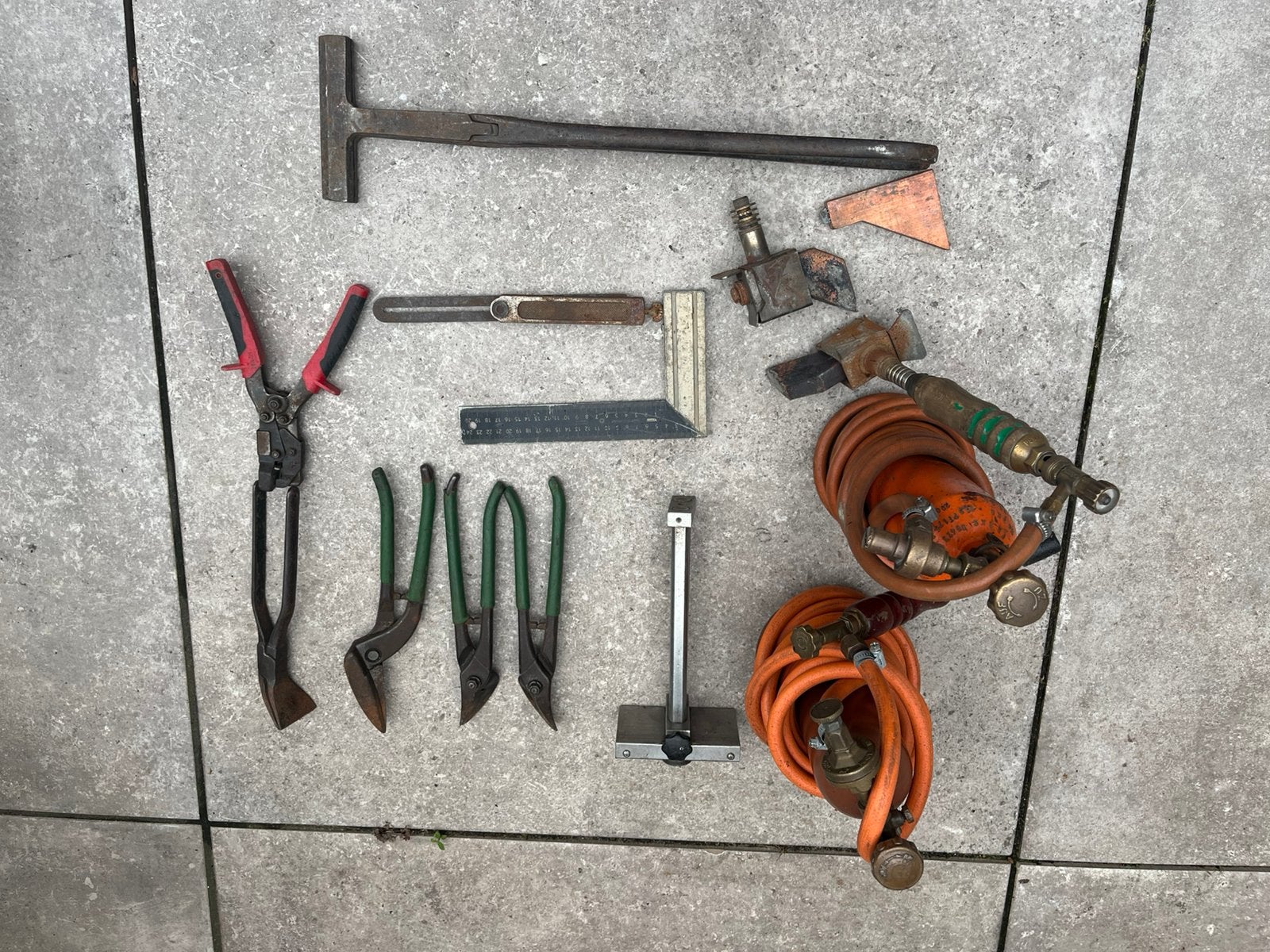 Komplete set zinkgereedschap, Doe-het-zelf en Verbouw, Gereedschap | Handgereedschap, Ophalen, Zo goed als nieuw