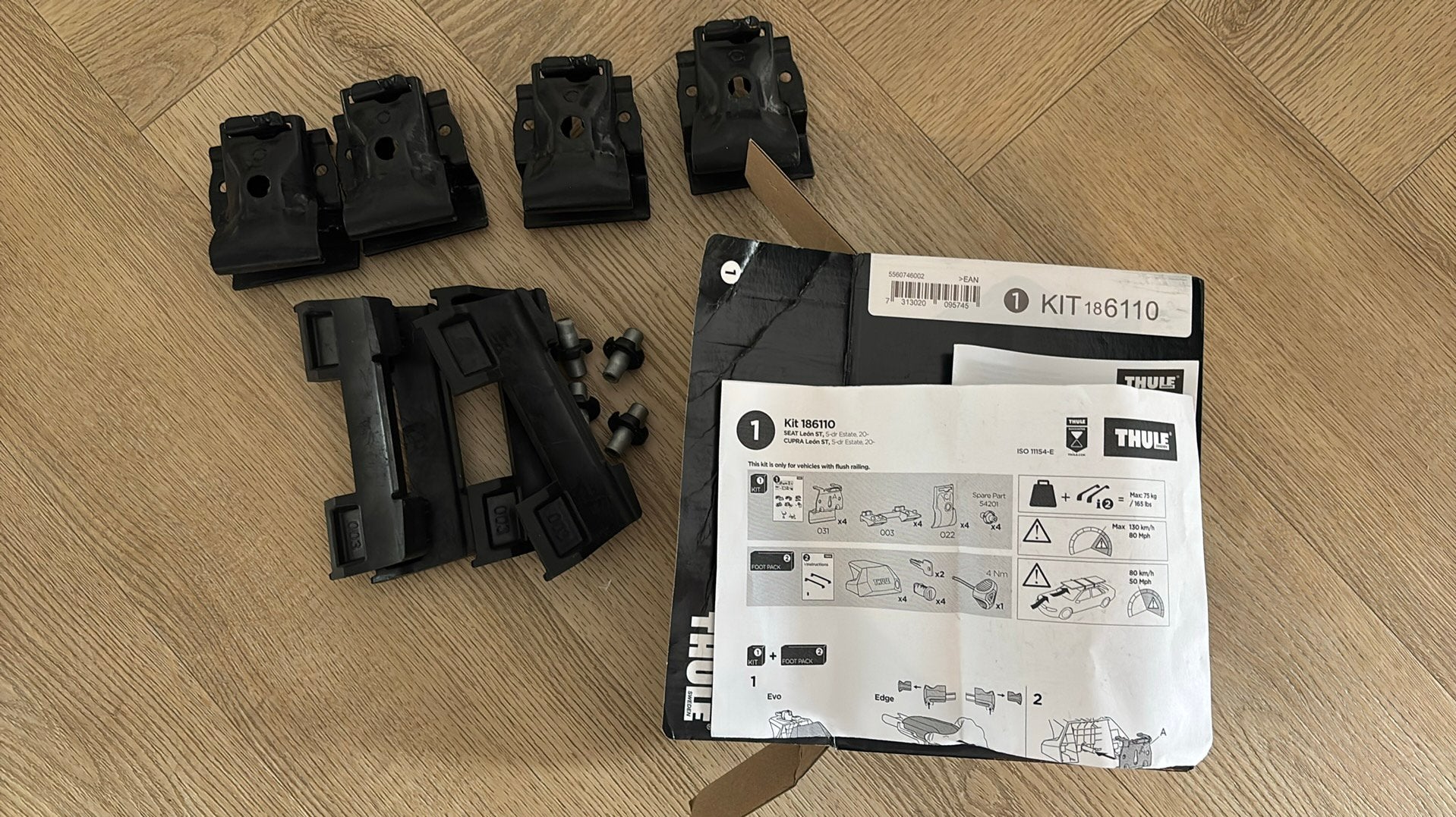Thule Kit 186110 voor Seat en Cupra Léon ST vanaf ‘20, Auto diversen, Dakdragers, Ophalen, Zo goed als nieuw