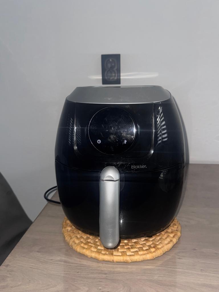Blokker Airfryer, Witgoed en Apparatuur, Ophalen, Zo goed als nieuw, Airfryer, Minder dan 750 gram