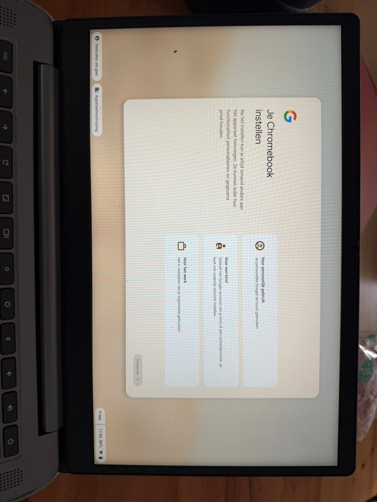 Foto 2 van Lenovo Chrome book IP314CB 8GB -128GB