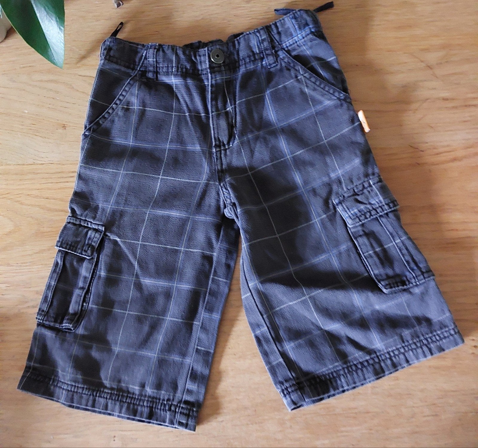 Stoere geruite korte broek, Maat 98/104, Zo goed als nieuw, Onbekend, Jongen, Ophalen