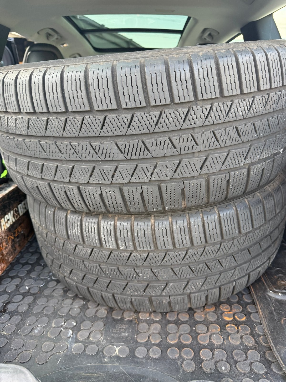 Continental Winterbanden 275/45 R21 - Zo goed als nieuw, Gebruikt, 275 mm, Band(en), Personenwagen