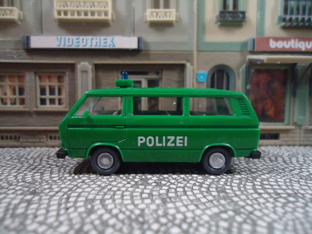 Volkswagen T3 Transporter - Wiking 109 POLIZEI, Ophalen of Verzenden, Zo goed als nieuw, Bus of Vrachtwagen, Wiking