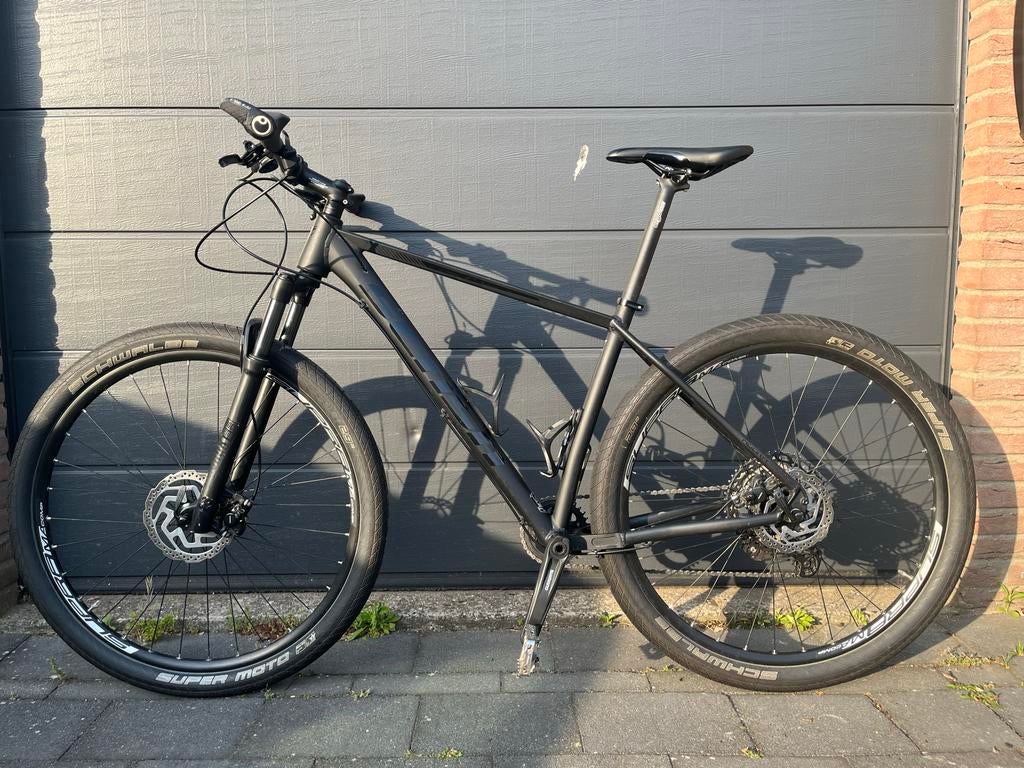 Sensa Alure 29 inch Mat Zwart 1x12 met extra banden, Fietsen en Brommers, Fietsen | Heren | Sportfietsen en Toerfietsen, Gebruikt