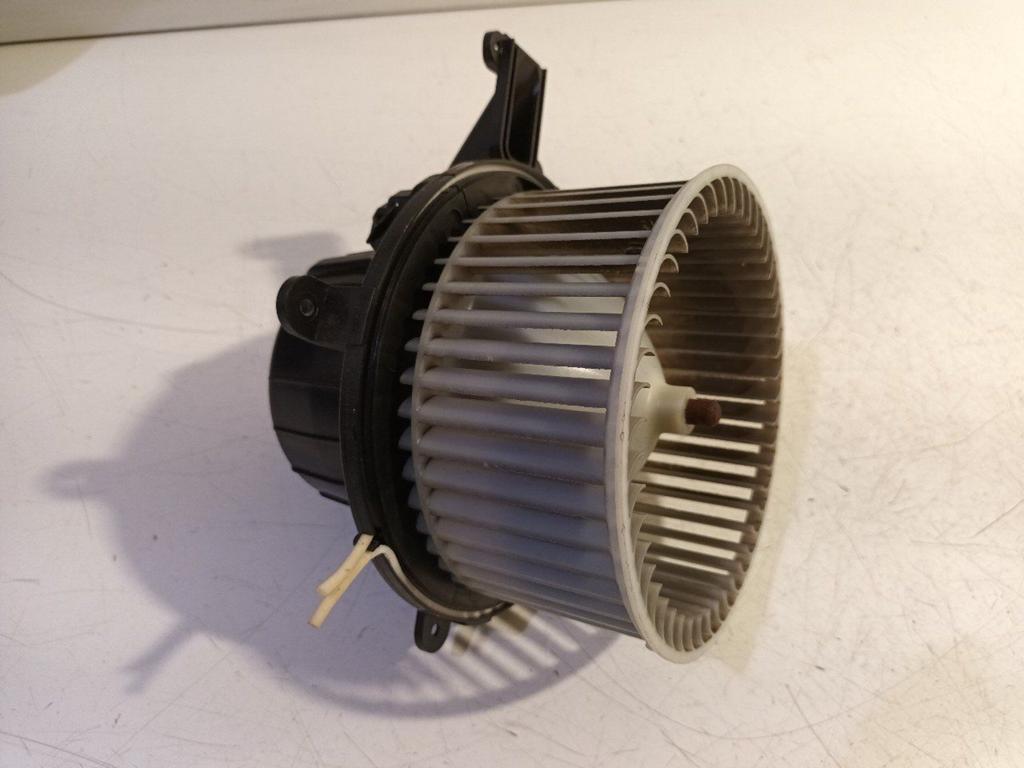 Kachel ventilator motor Mercedes-Benz Vito, Onderdelen@venauto.nl, Van der Ven Autorecycling B.V., Gebruikt, Ettenseweg 76, 4706 PB Roosendaal, The Netherlands