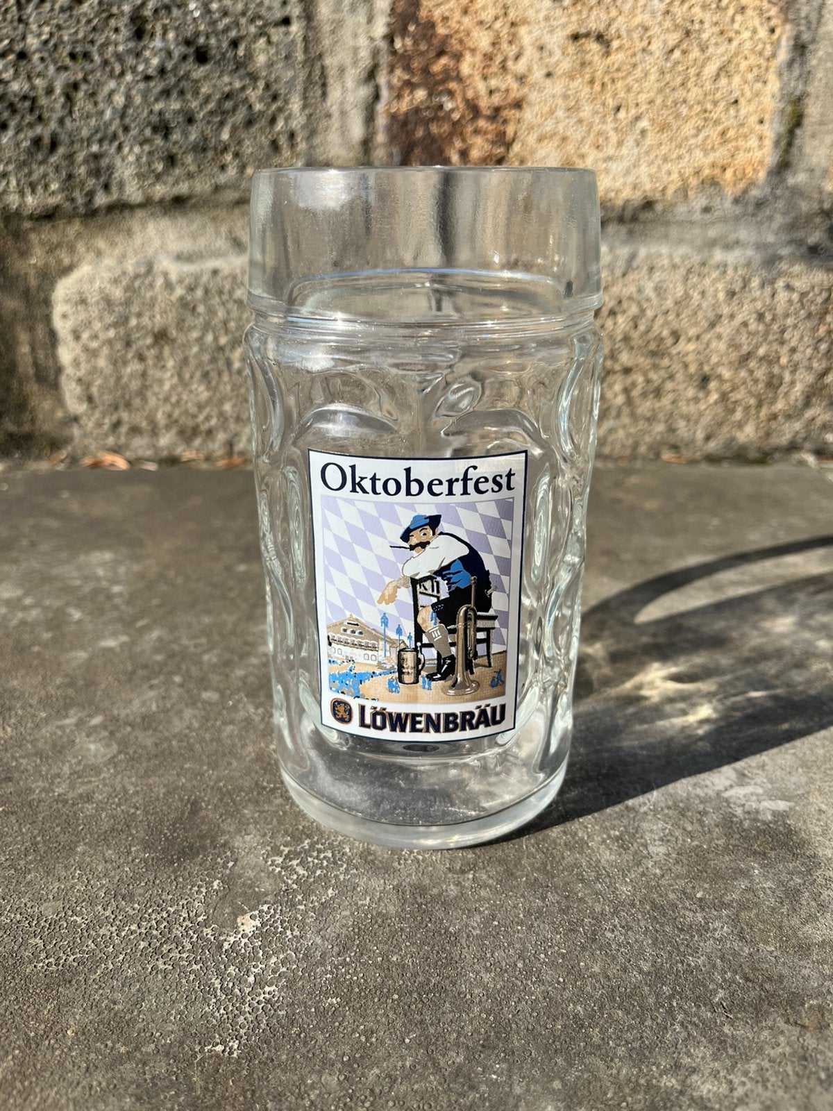 Vintage Löwenbräu Oktoberfest glazen bierpul (0,5 liter), Bierglas, ?, Zo goed als nieuw, ?
