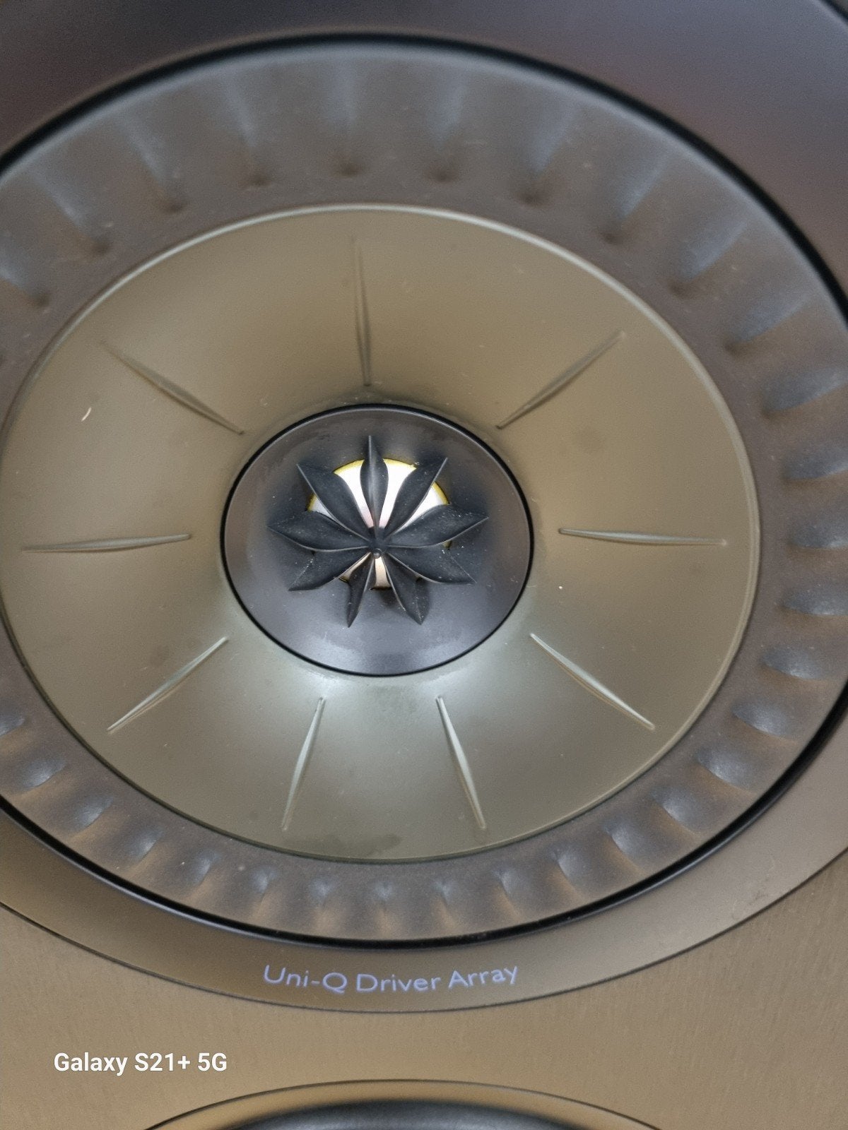 ✅Set KEF Q750 Vloerstaande Luidsprekers – Zwart, Vloerstaande luidspreker, -, -, Zo goed als nieuw