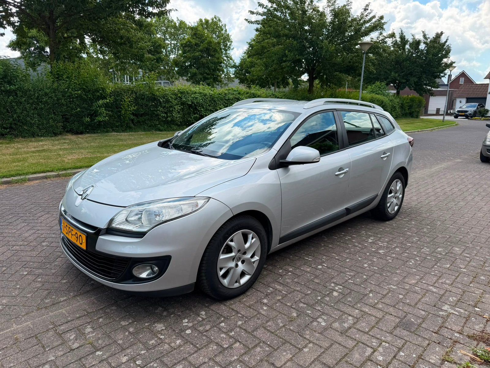 Renault Mégane 1.5 DCI 81KW Estate 2013 Grijs, Auto's, Voorwielaandrijving, 4 cilinders, 1283 kg, Origineel Nederlands