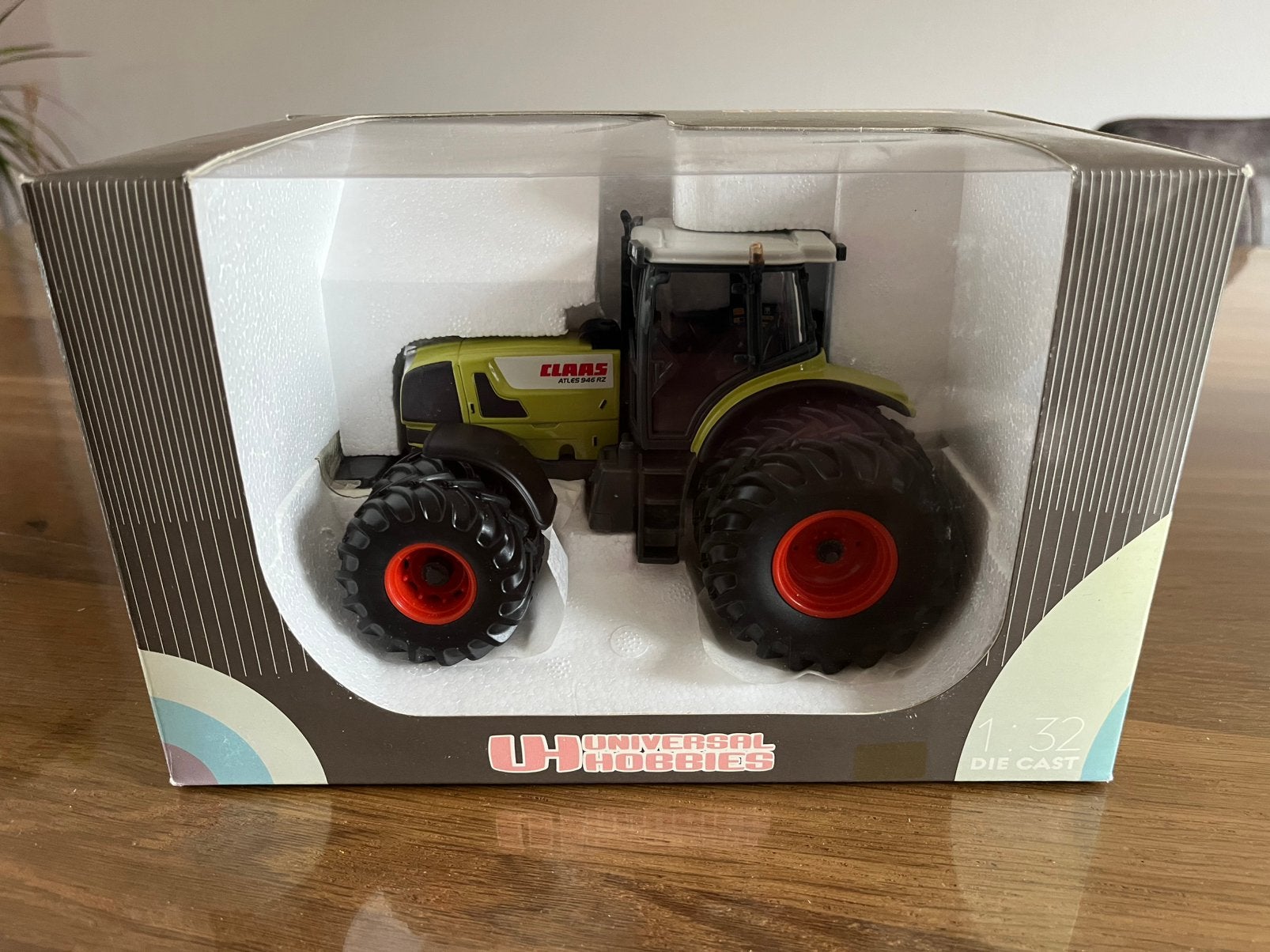 Claas Atles 946 RZ trekker UH 2757, Ophalen of Verzenden, Nieuw, Tractor of Landbouw, Universal Hobbies