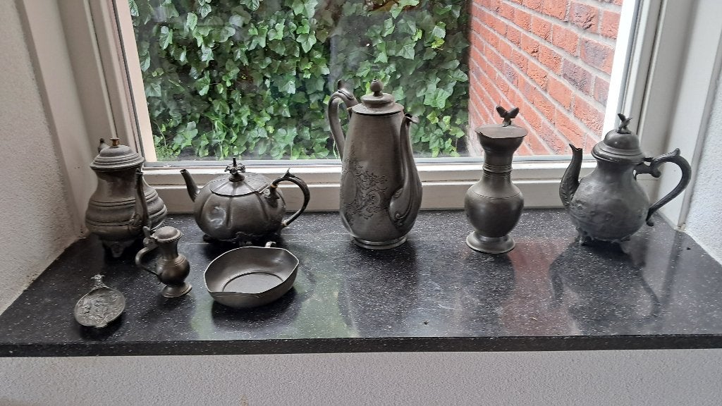 Oud tinnen spulletjes, Ophalen