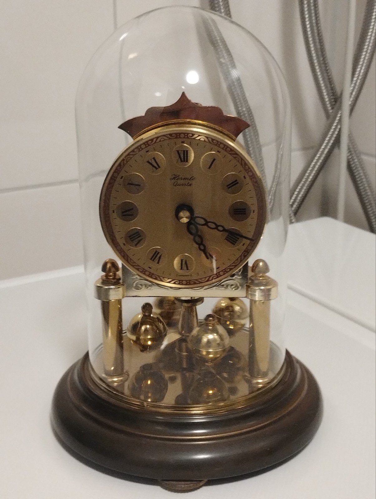 Vintage Hermle quartz jaarpendule, Huis en Inrichting, Woonaccessoires | Klokken, Ophalen
