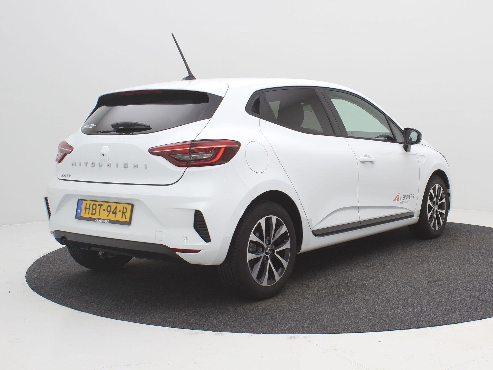Mitsubishi Colt 1.0T MT Intense / Navigatie / Apple CarPlay, Auto's, Voorwielaandrijving, Stof, Euro 6, 1072 kg