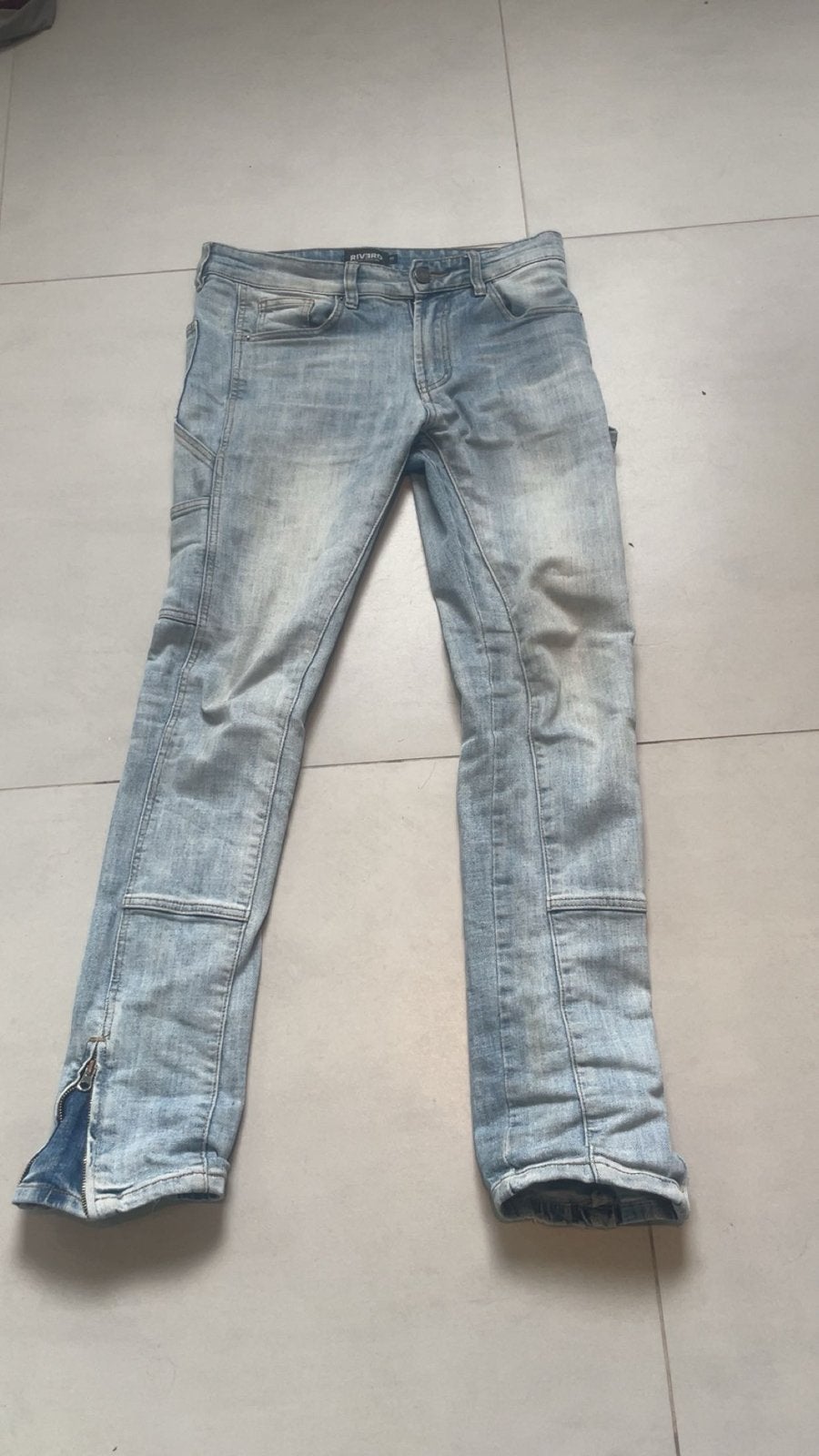 Rivero spijkerbroek maat 28, Kleding | Heren, Spijkerbroeken en Jeans, Ophalen of Verzenden, Gedragen, Blauw, W32 (confectie 46) of kleiner