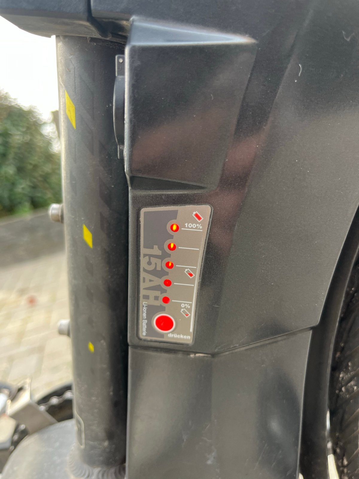 Foto 16 van Gazelle E-bike met defecte trapondersteuning, 2 accu's