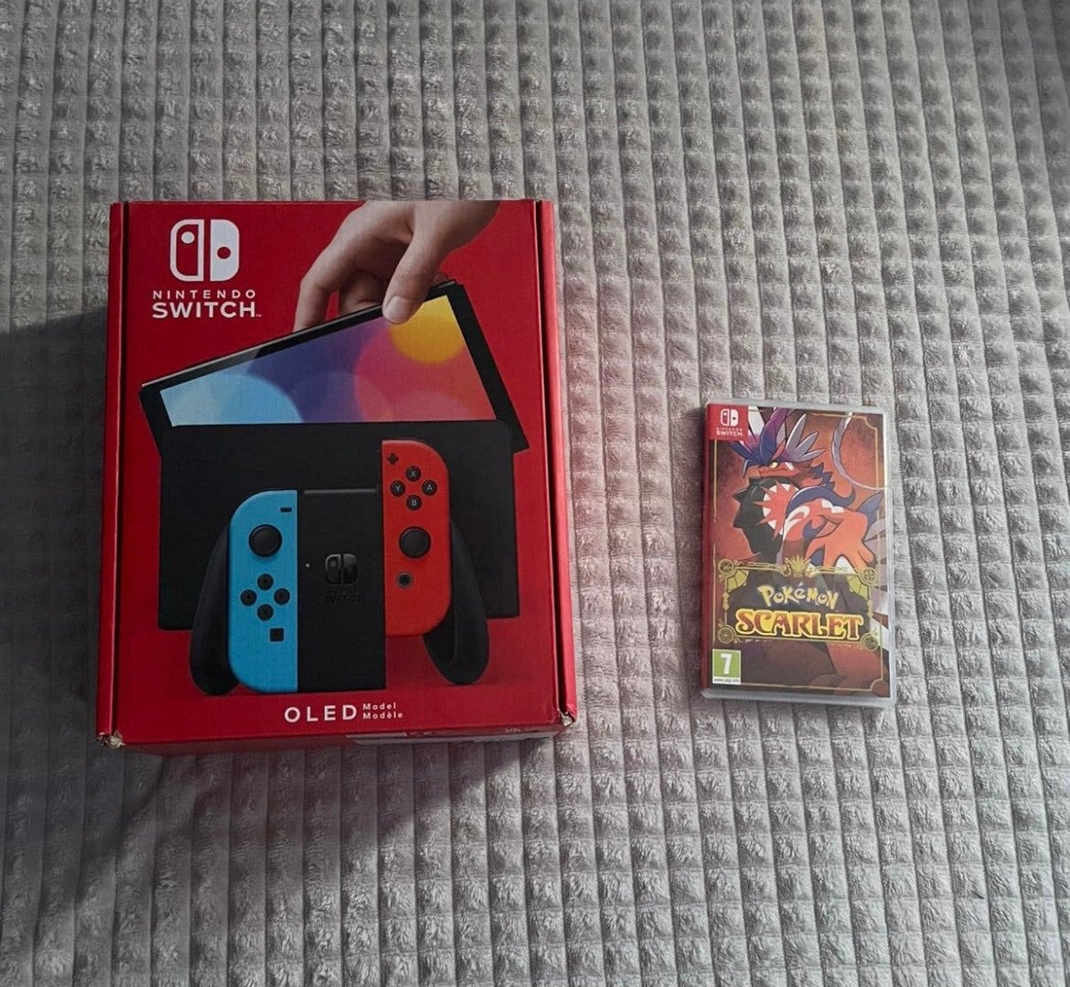 Nintendo Switch OLED met Spel en 64GB SD-Kaart, Spelcomputers en Games, Spelcomputers | Nintendo Switch, Switch OLED, Ophalen of Verzenden