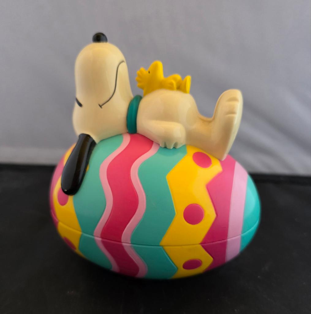 Snoopy en Woodstock Paasei Spaarpot - Whitman's Candies, Verzamelen, Ophalen of Verzenden