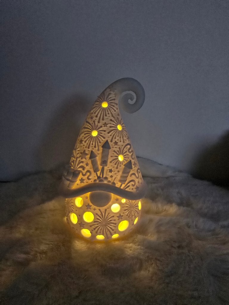 3D‑geprinte Sfeerlamp Gnome met vuurwerkdetails op de muts, Ophalen of Verzenden, Nieuw, Wit, Kunststof