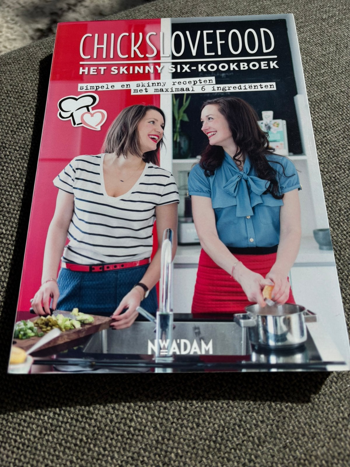 Chicks love food / Elise Gruppen - Het skinny-six kookboek, Zo goed als nieuw, Elise Gruppen; Nina de Bruijn, Tapas, Hapjes en Dim Sum