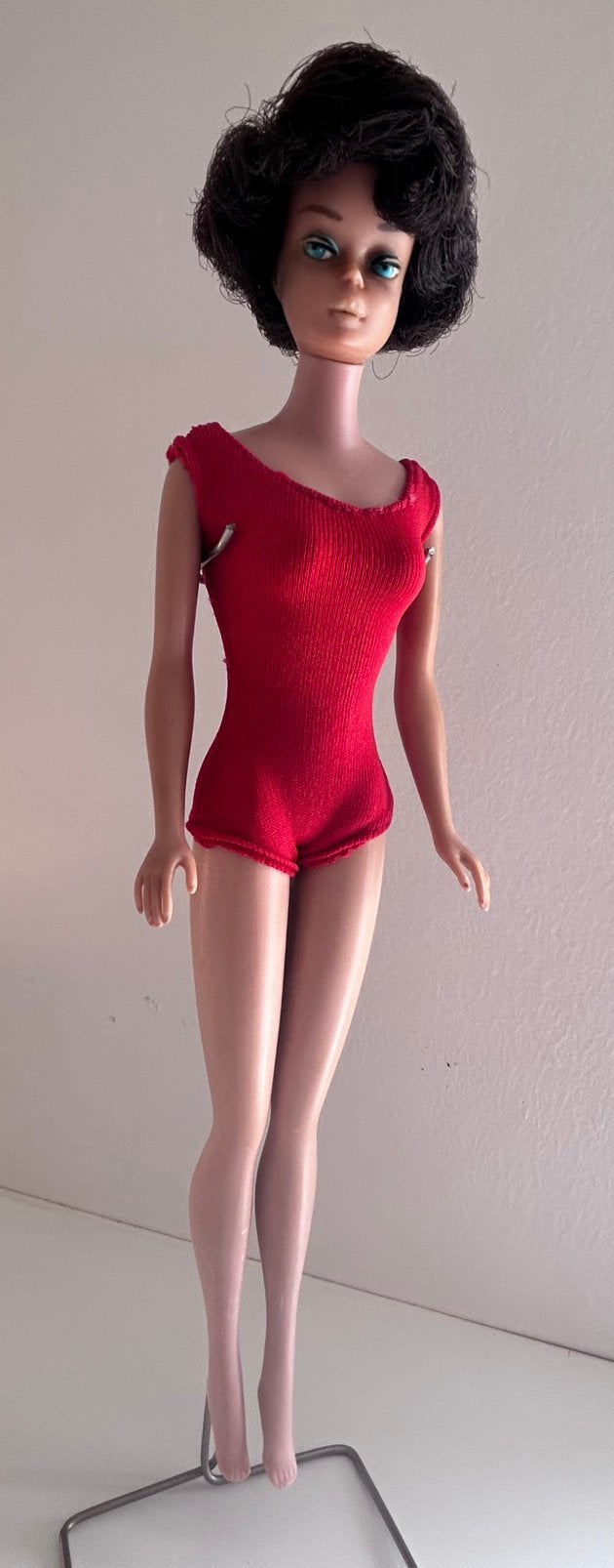 Vintage Bubble Cut Barbie - brunette - met badpak, Ophalen of Verzenden, Gebruikt, Pop