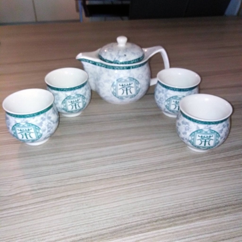 Chinees Kung Fu theeservies van keramiek, Huis en Inrichting, Ophalen, Keramiek, Zo goed als nieuw, Overige stijlen