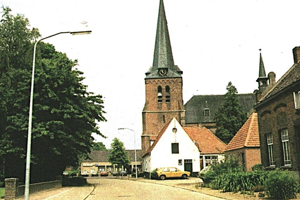 37287 Hooge Mierde N Br 1979 Gelopen met postzegel, Verzamelen, Ansichtkaarten | Nederland, Ophalen of Verzenden, 1960 tot 1980