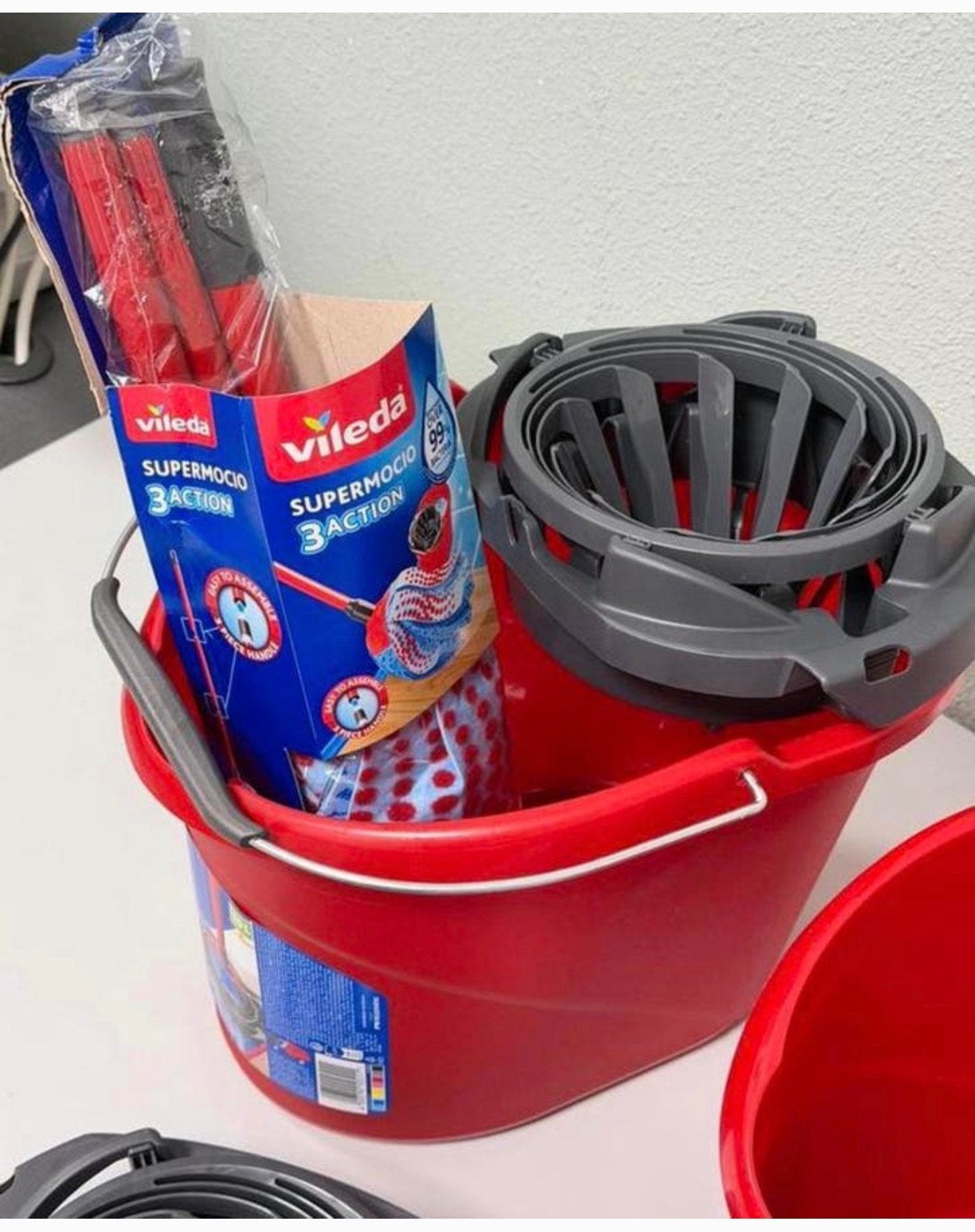 2 STUKS - Vileda Super Mocio 3 Action Schoonmaak dweilemmer, Huis en Inrichting, Ophalen of Verzenden, H, H, H