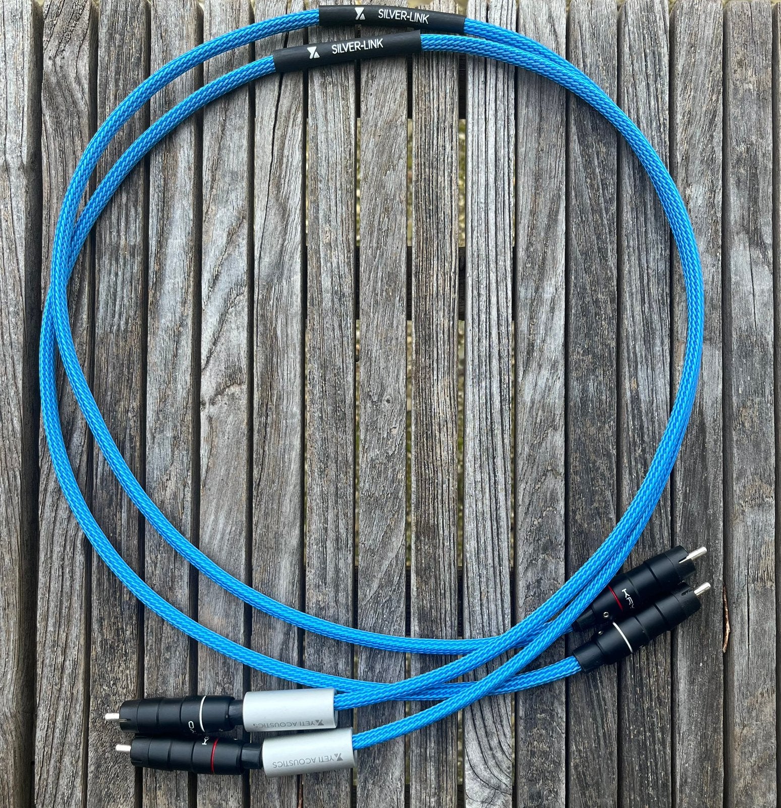 Yeti Acoustics Silverlink V2 RCA Interconnects – 1 meter, Ophalen of Verzenden, Zo goed als nieuw, Minder dan 2 meter, Interlink-kabel