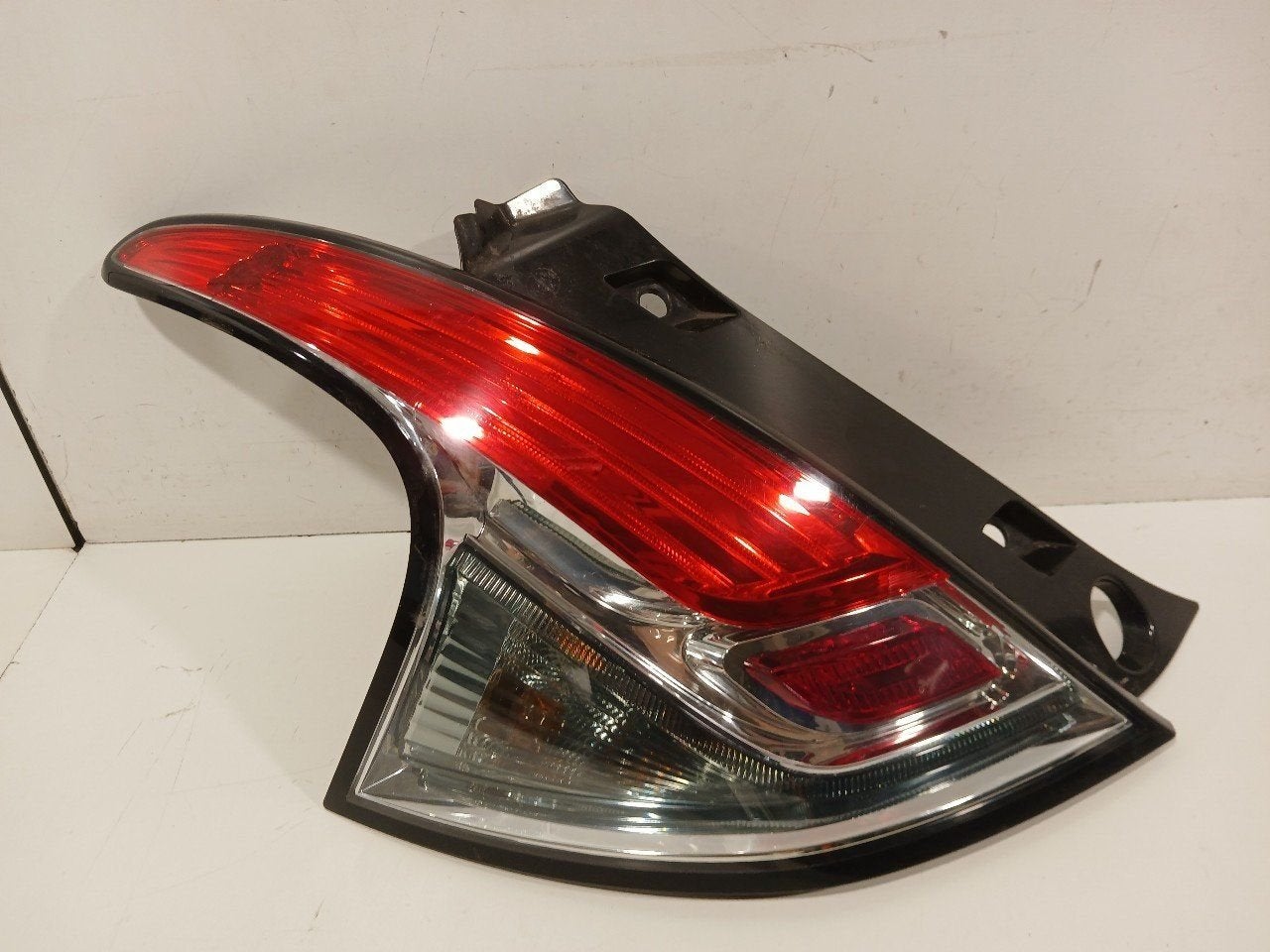 Achterlicht links buiten Lancia Ypsilon, Onderdelen@venauto.nl, Van der Ven Autorecycling B.V., Gebruikt, Ettenseweg 76, 4706 PB Roosendaal, The Netherlands