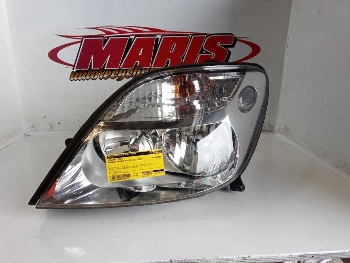 Koplamp links van een Renault Megane Scenic, Gebruikt, -, Renault, -