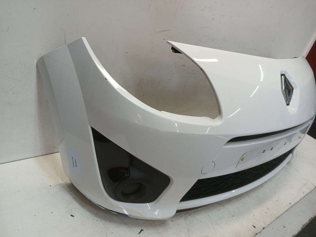 Bumper voor Renault Twingo, Onderdelen@venauto.nl, Van der Ven Autorecycling B.V., Gebruikt, Ettenseweg 76, 4706 PB Roosendaal, The Netherlands