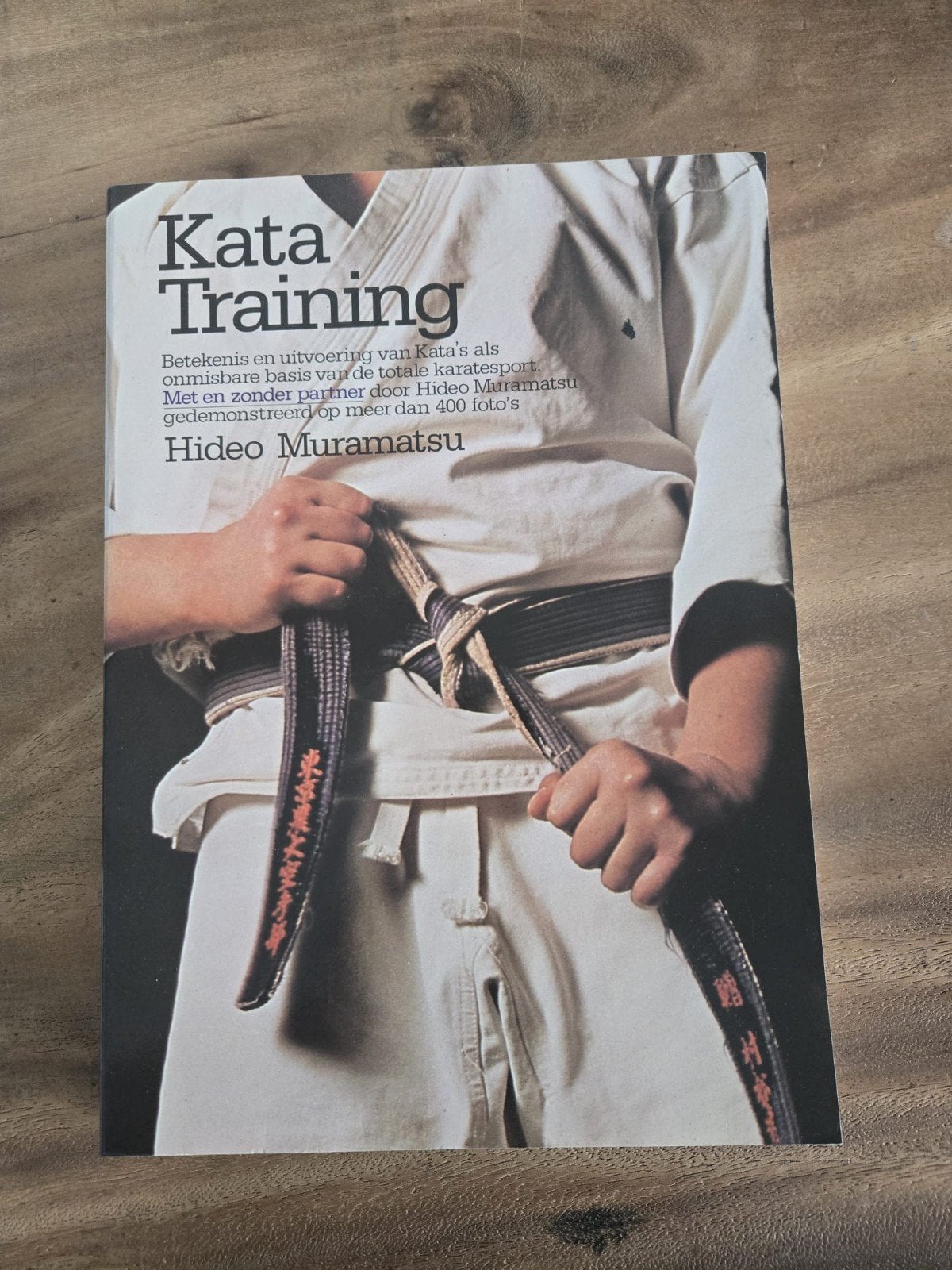 Boek Kata Training van Hideo Muramatsu, Ophalen of Verzenden, Zo goed als nieuw, Hideo Muramatsu, Vechtsport