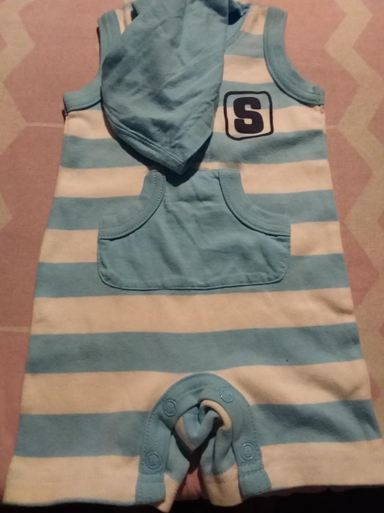Zomers mouwloos pakje 0-1 maand, Kinderen en Baby's, Babykleding | Maat 50, Ophalen of Verzenden, Baby shelter newborn, Jongetje
